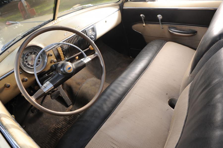  Chevrolet Styleline Deluxe Convertible 1949 года  (фото 6 из 8)